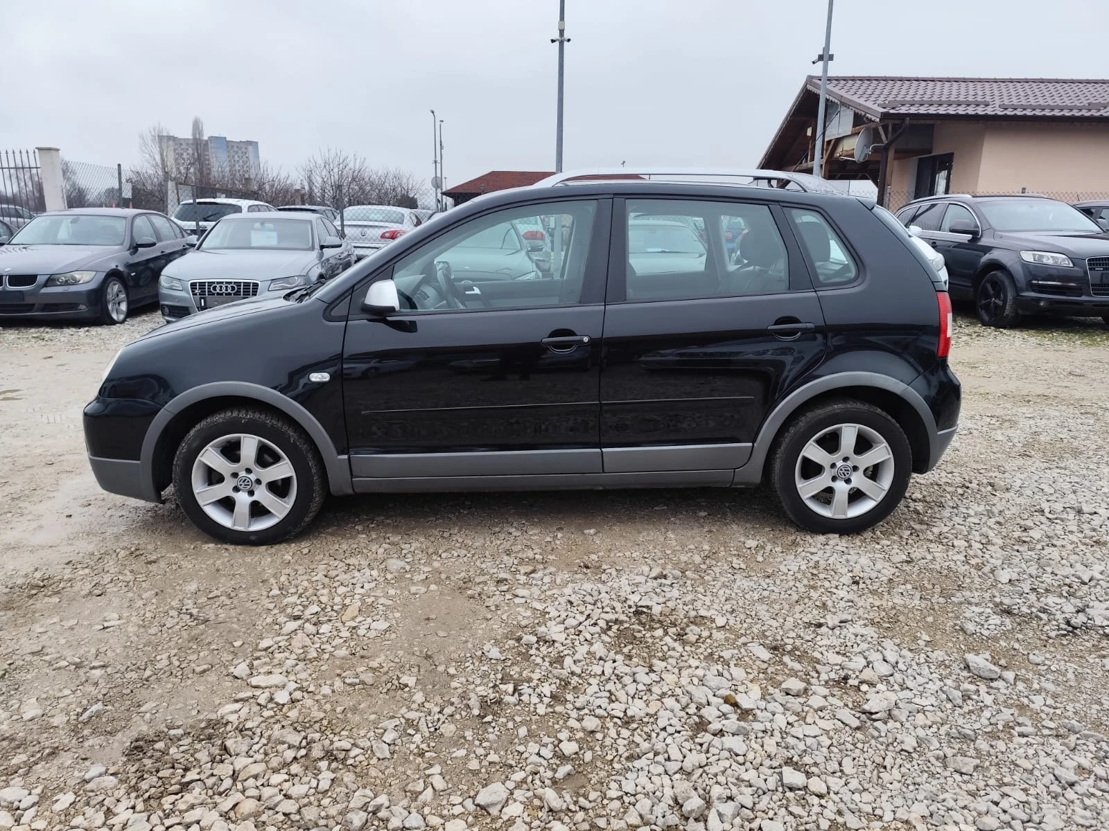 VW Polo POLO  CROSS 1.9 дизел 101коня - изображение 8