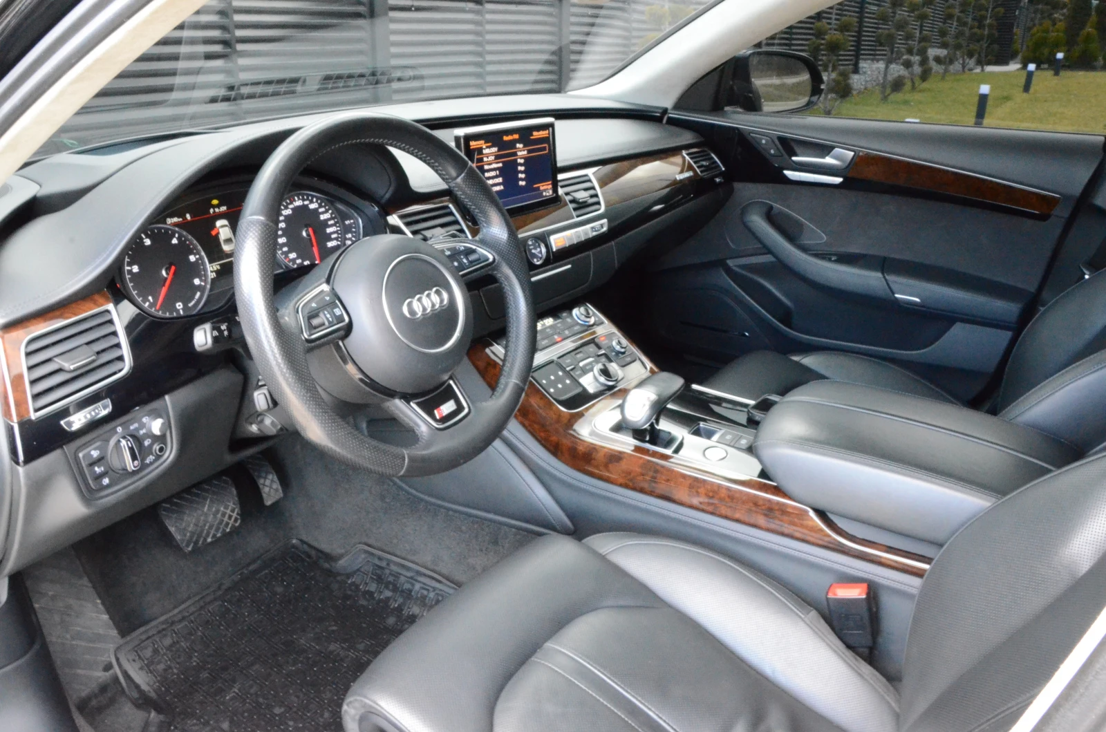 Audi A8 4.2 TDI MATRIX - изображение 9