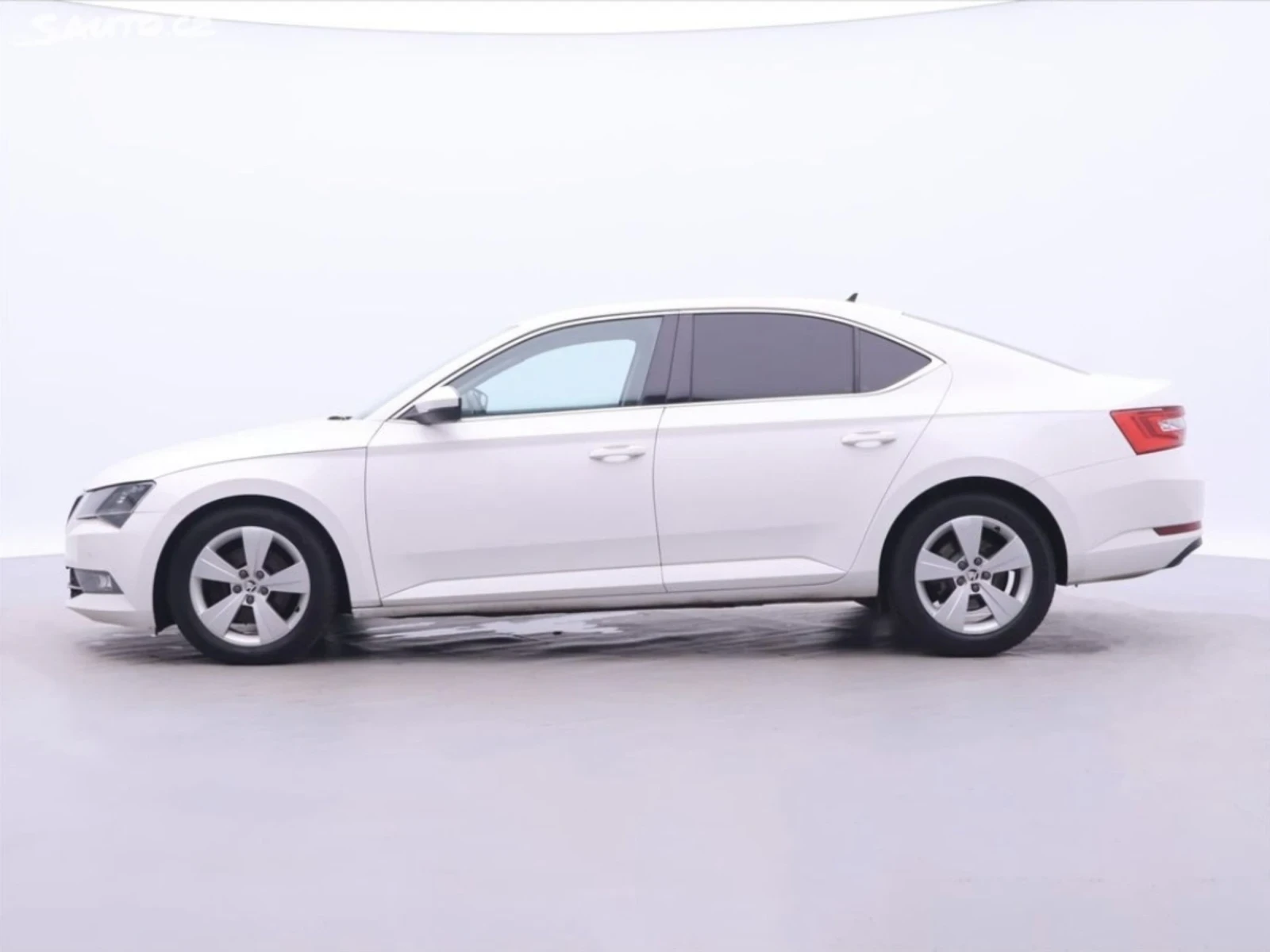 Skoda Superb 2.0 TDI DSG-7 Ambition  - изображение 4