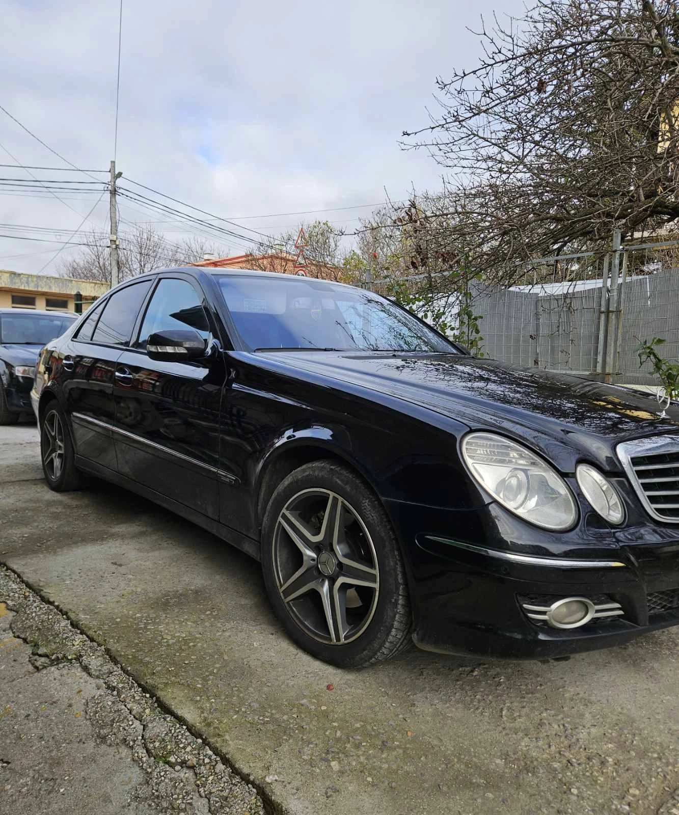 Mercedes-Benz E 320 W211, снимка 2 - Автомобили и джипове - 53876307