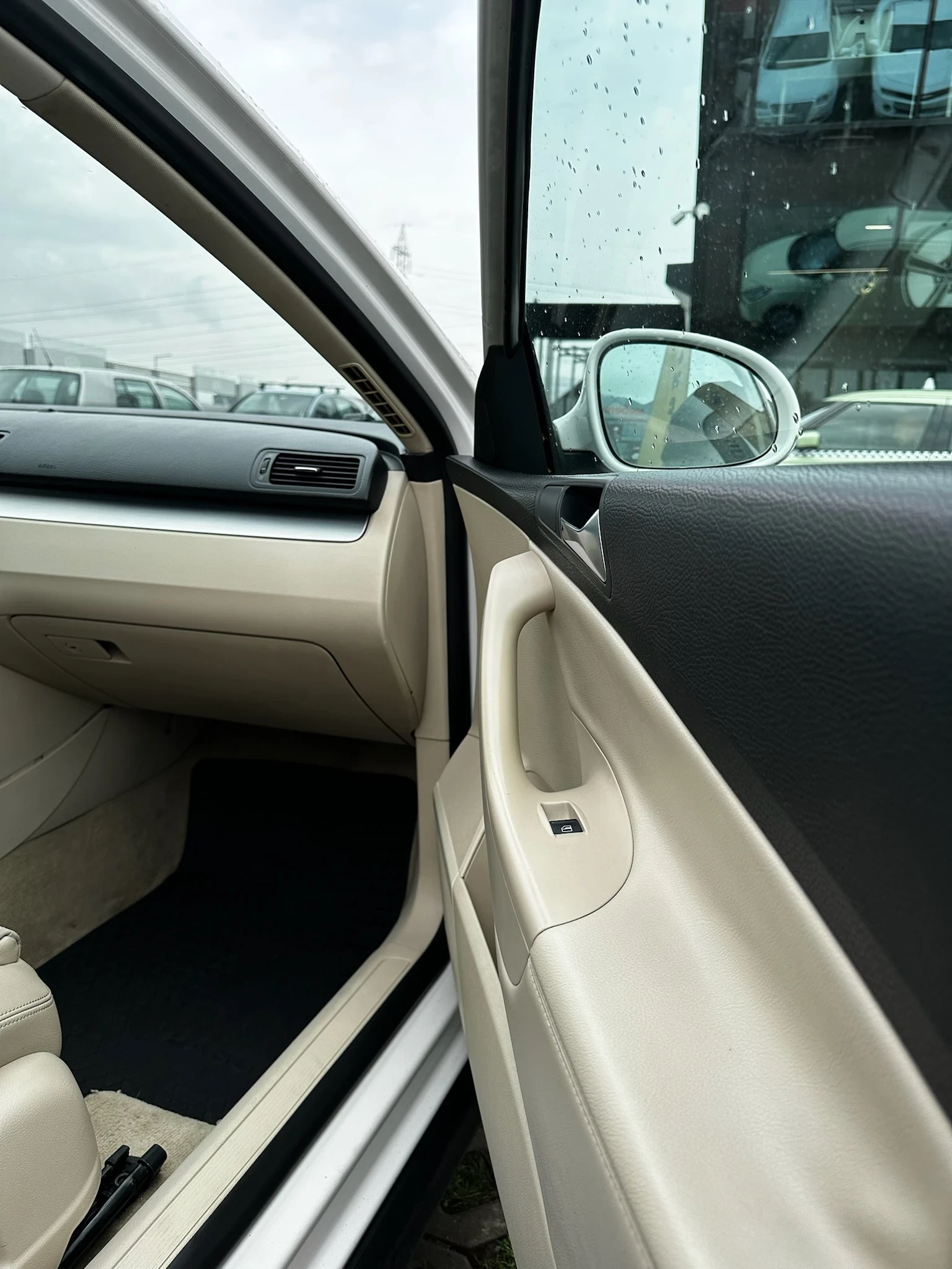 VW Passat, снимка 10 - Автомобили и джипове - 54098619