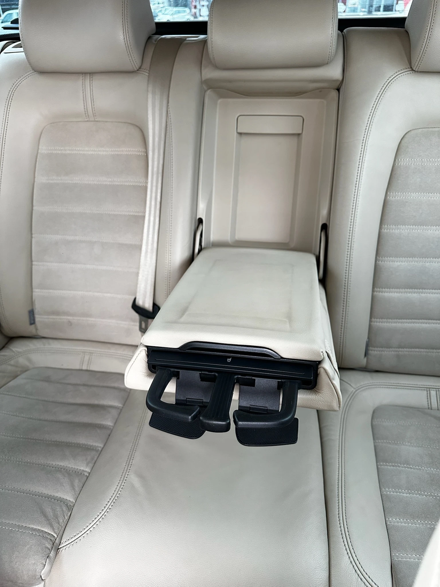 VW Passat, снимка 12 - Автомобили и джипове - 54098619