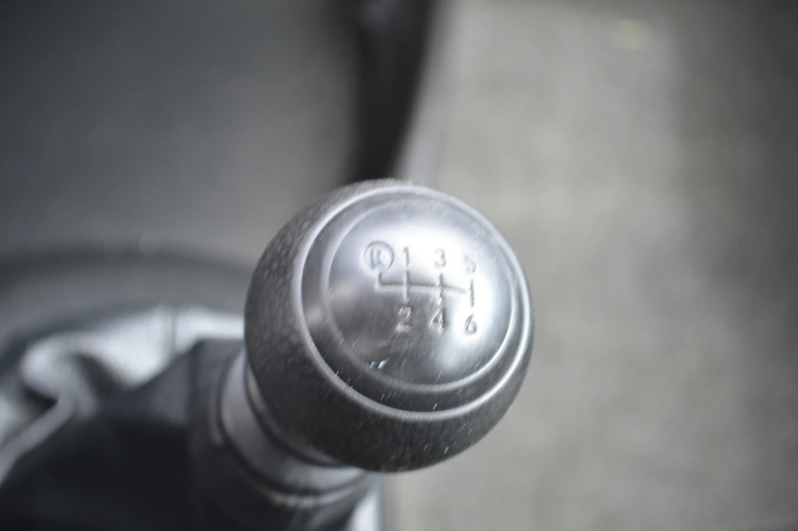 Toyota Yaris 1.4D-4D, снимка 10 - Автомобили и джипове - 54278010