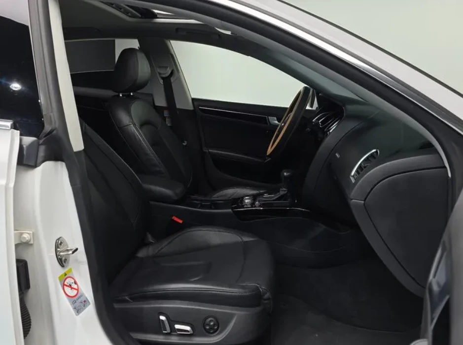 Audi A5 35 TDI Quattro 8TA, снимка 8 - Автомобили и джипове - 54467369