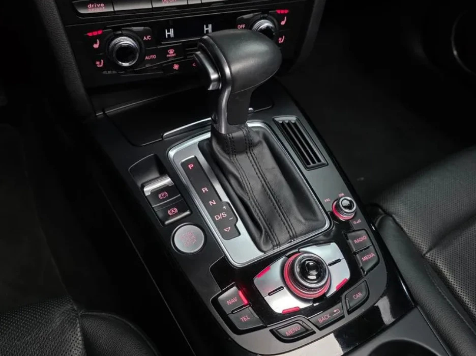 Audi A5 35 TDI Quattro 8TA, снимка 7 - Автомобили и джипове - 54467369