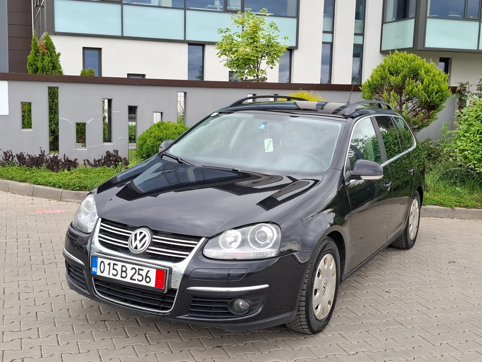VW Golf 1.9TDI* (105кс)* * FACELIFT* * НОВ ВНОС* * , снимка 2 - Автомобили и джипове - 54643850