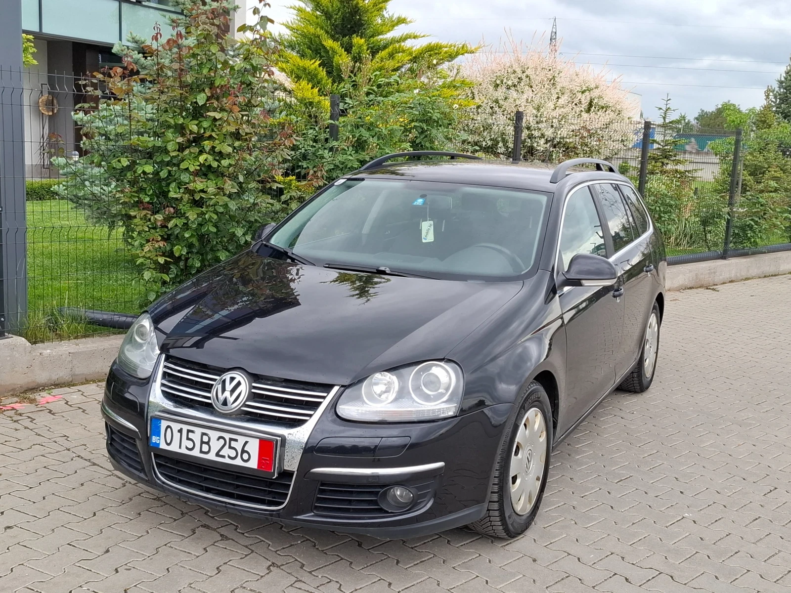 VW Golf 1.9TDI* (105кс)* * FACELIFT* * НОВ ВНОС* * , снимка 4 - Автомобили и джипове - 54643850