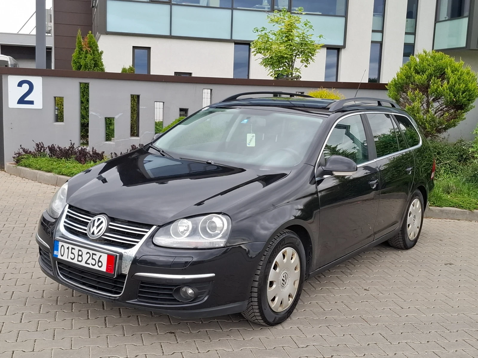 VW Golf 1.9TDI* (105кс)* * FACELIFT* * НОВ ВНОС* * , снимка 3 - Автомобили и джипове - 54643850