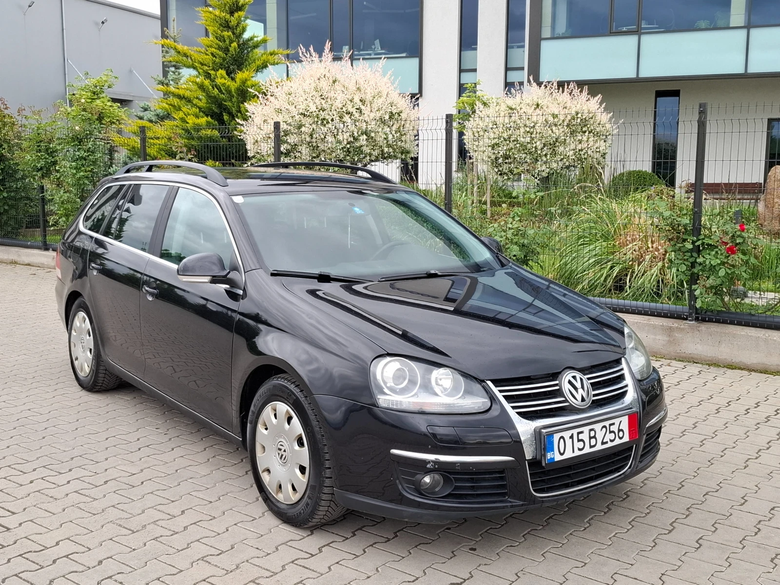 VW Golf 1.9TDI* (105кс)* * FACELIFT* * НОВ ВНОС* * , снимка 9 - Автомобили и джипове - 54643850