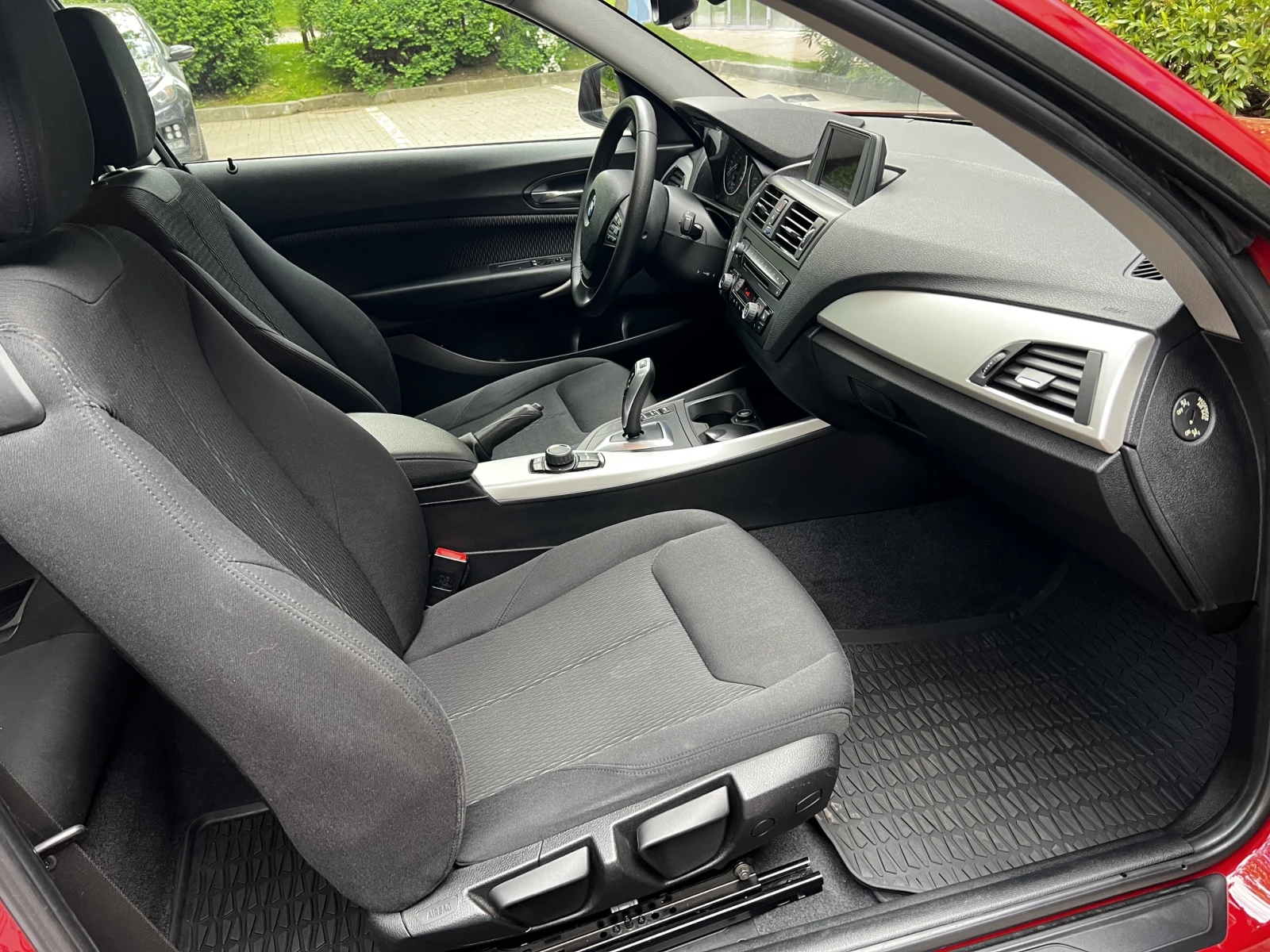 BMW 116 от BMW България, снимка 15 - Автомобили и джипове - 54651174