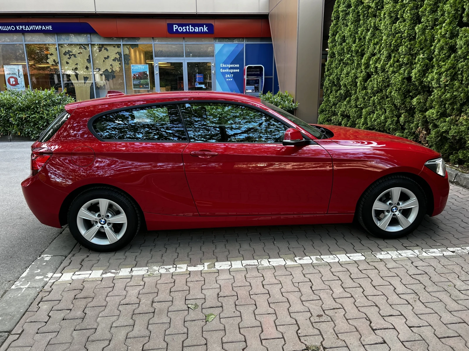 BMW 116 от BMW България, снимка 8 - Автомобили и джипове - 54651174