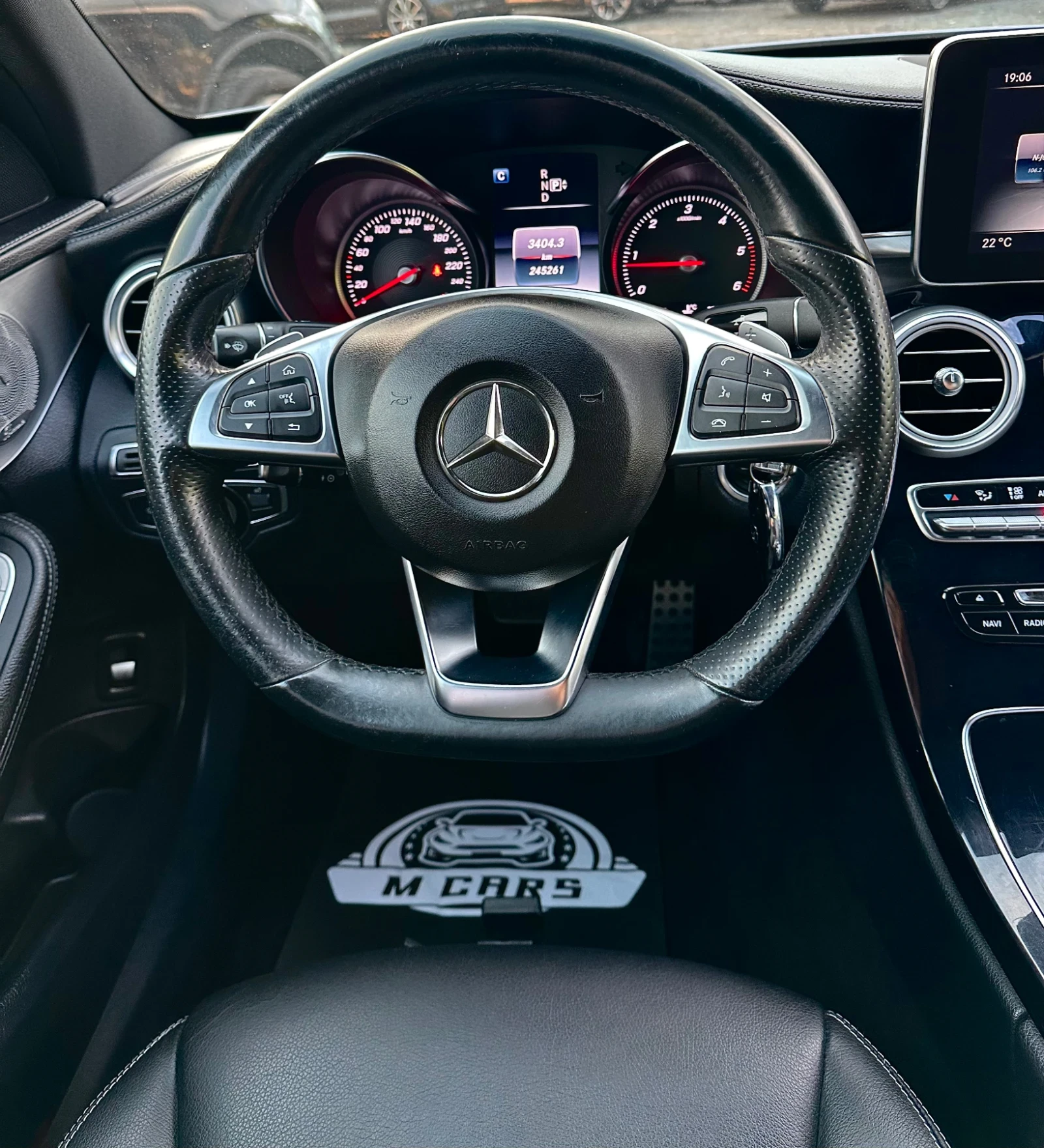 Mercedes-Benz C 220 AMG- LINE C220 170ks ПЪЛНА ИСТОРИЯ , снимка 11 - Автомобили и джипове - 54671352