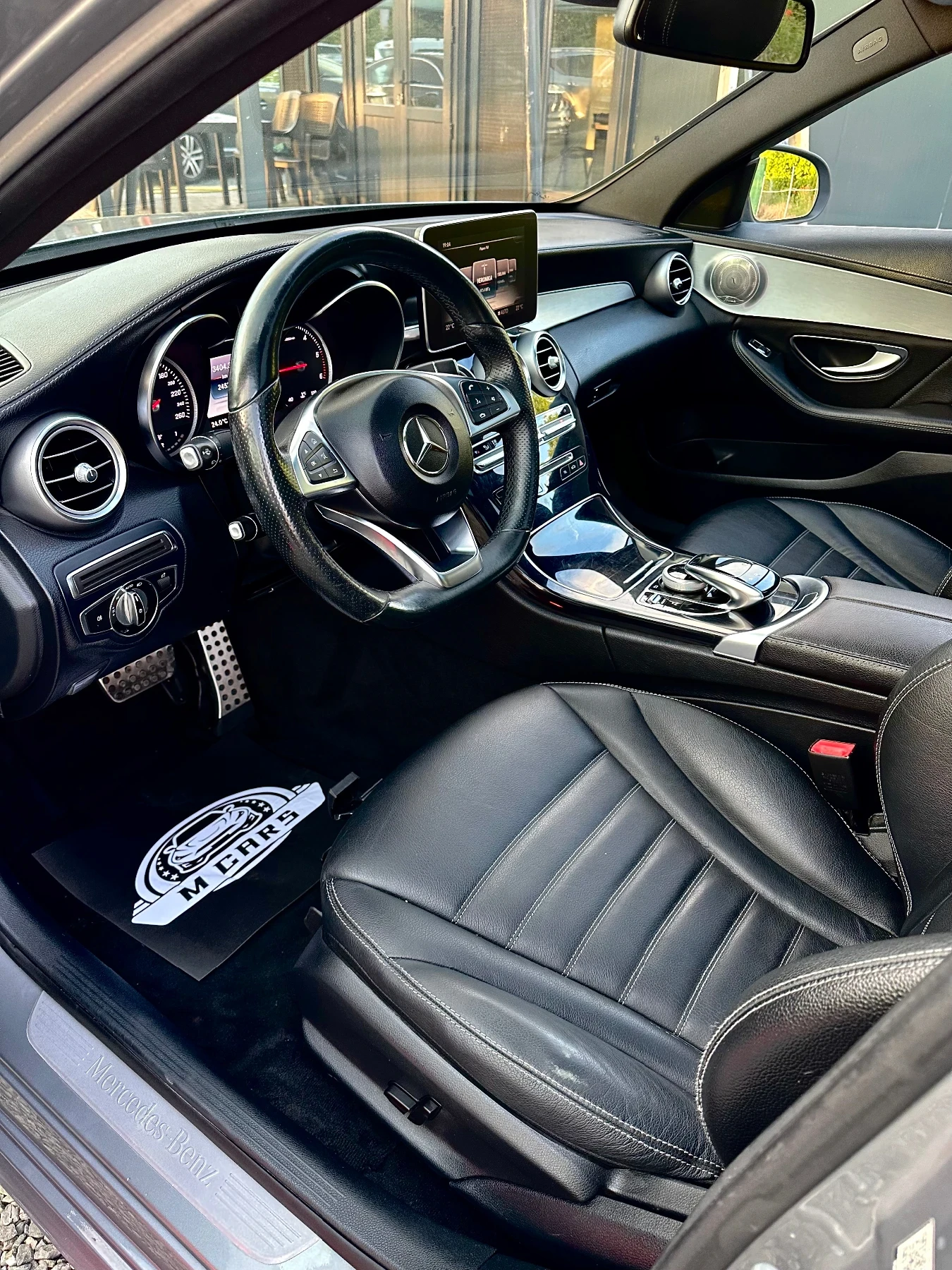 Mercedes-Benz C 220 AMG- LINE C220 170ks ПЪЛНА ИСТОРИЯ , снимка 17 - Автомобили и джипове - 54671352