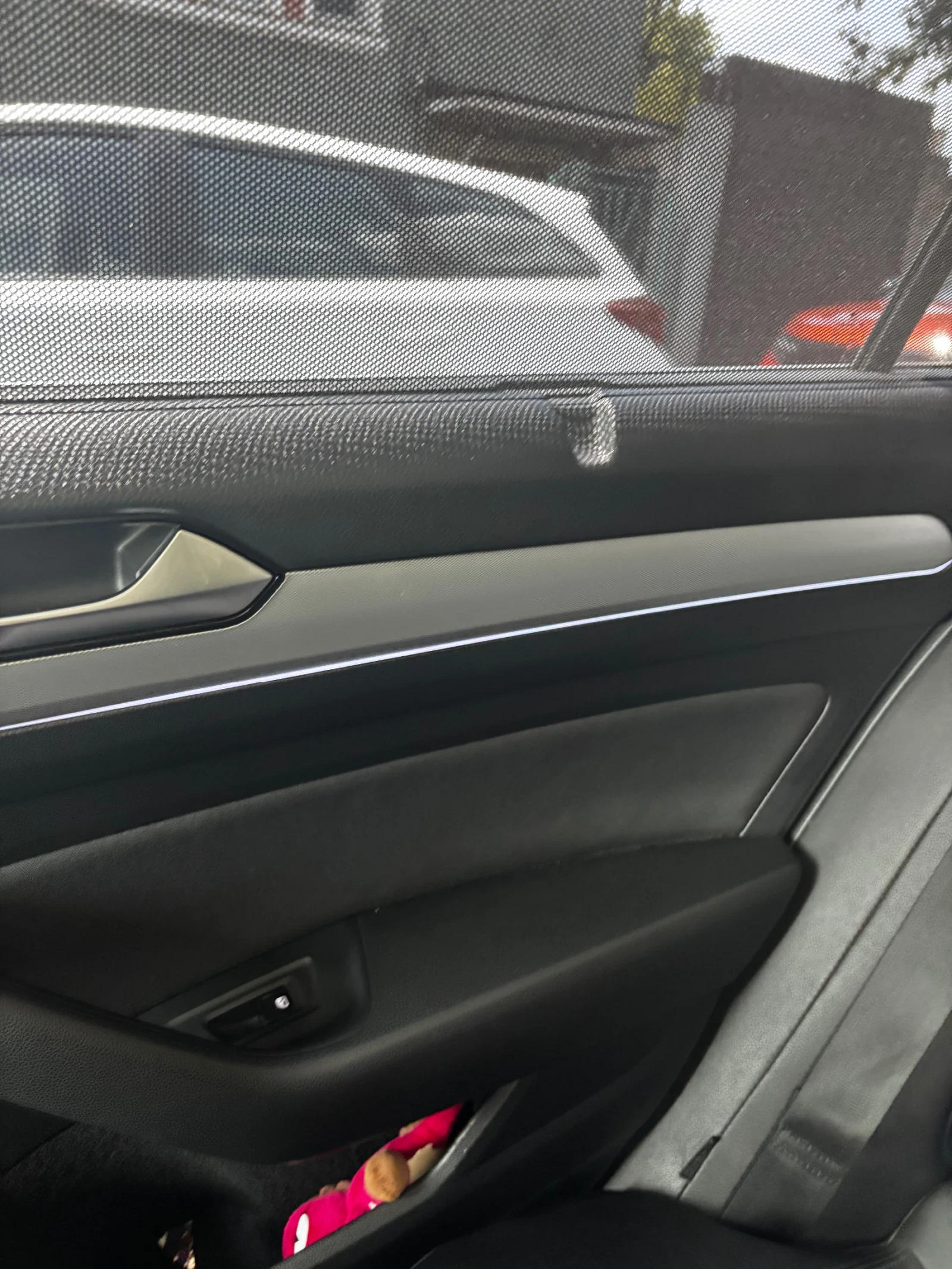 VW Passat 190 hp Full LED, снимка 14 - Автомобили и джипове - 54768959