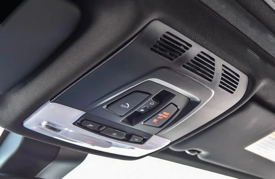 BMW 340 M SPORT* SUNROOF* АВТОКРЕДИТ БЕЗ ПЪРВОНАЧАЛНА ВНОС, снимка 10 - Автомобили и джипове - 55834264