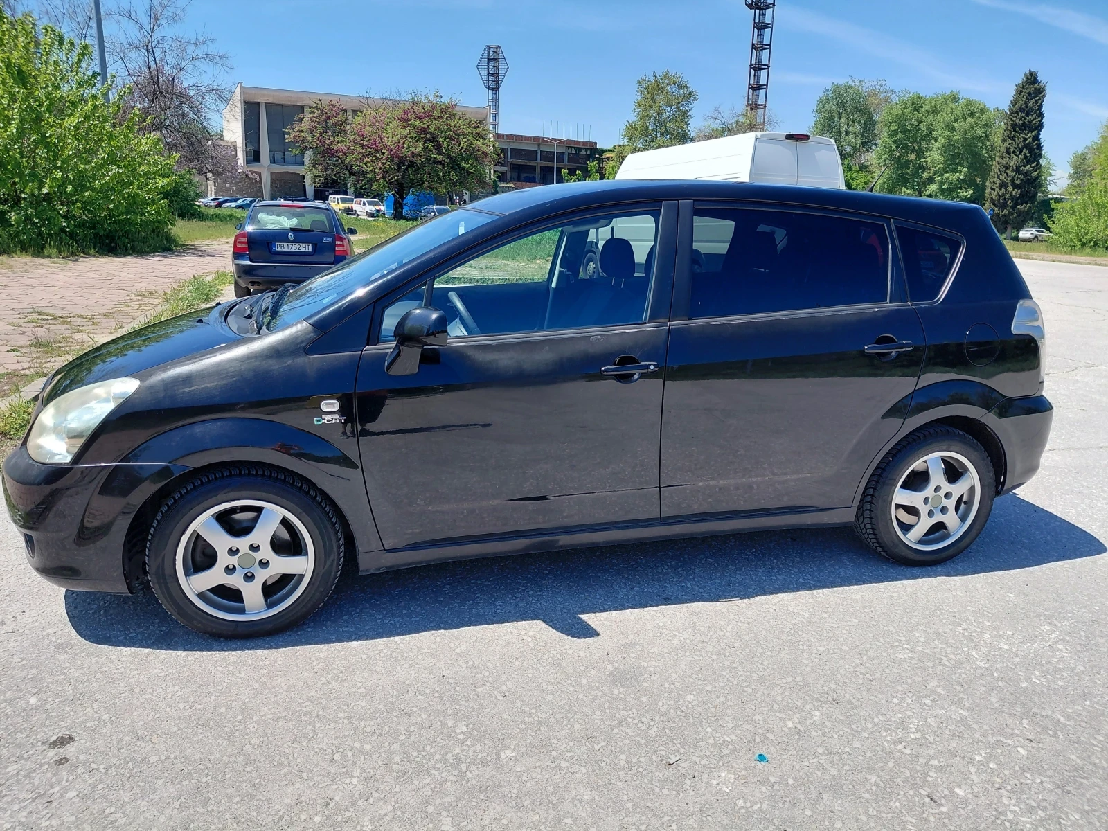Toyota Corolla verso D-4D, снимка 3 - Автомобили и джипове - 55884581