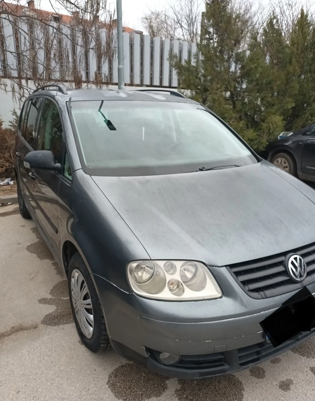 VW Touran 1.6 бензин-газ, снимка 3 - Автомобили и джипове - 55920075