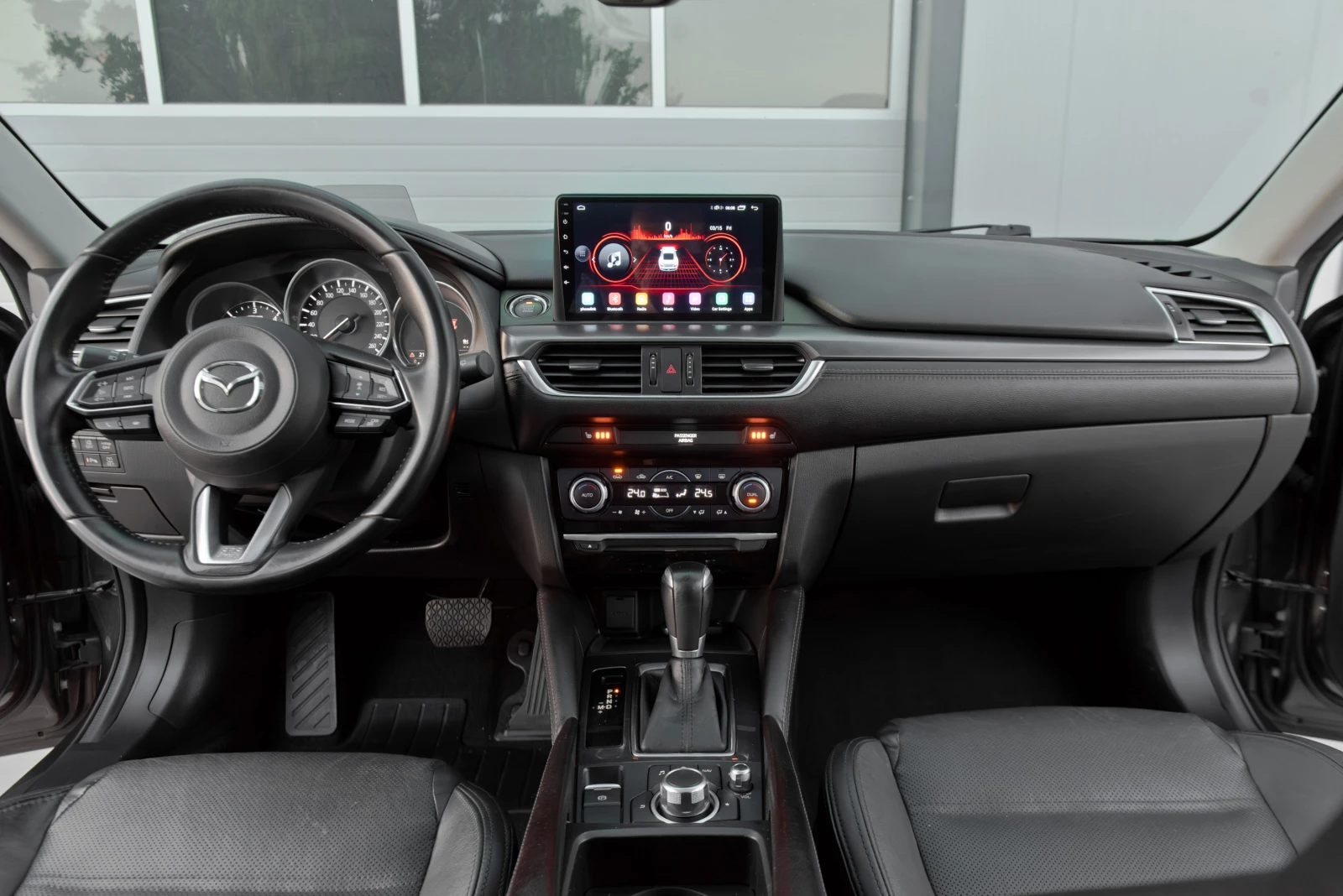 Mazda 6 2.2D * Автомат* , снимка 10 - Автомобили и джипове - 56205574