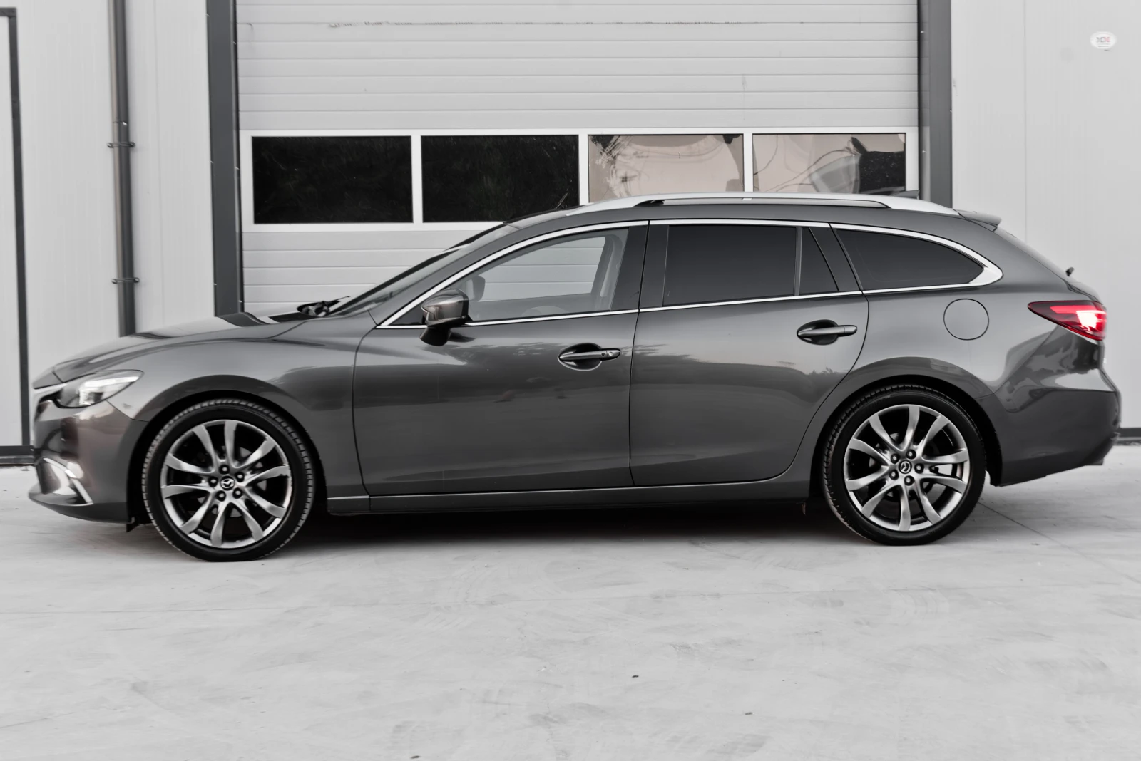 Mazda 6 2.2D * Автомат* , снимка 8 - Автомобили и джипове - 56205574