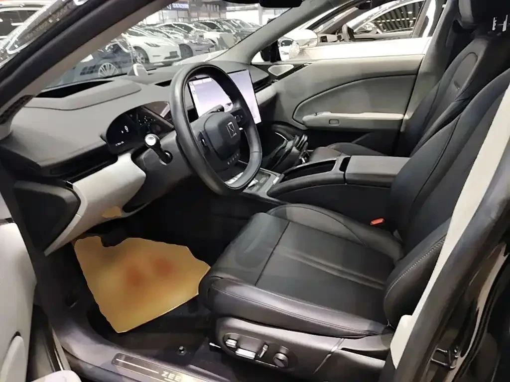 Zeekr 7 GT, снимка 10 - Автомобили и джипове - 56710475