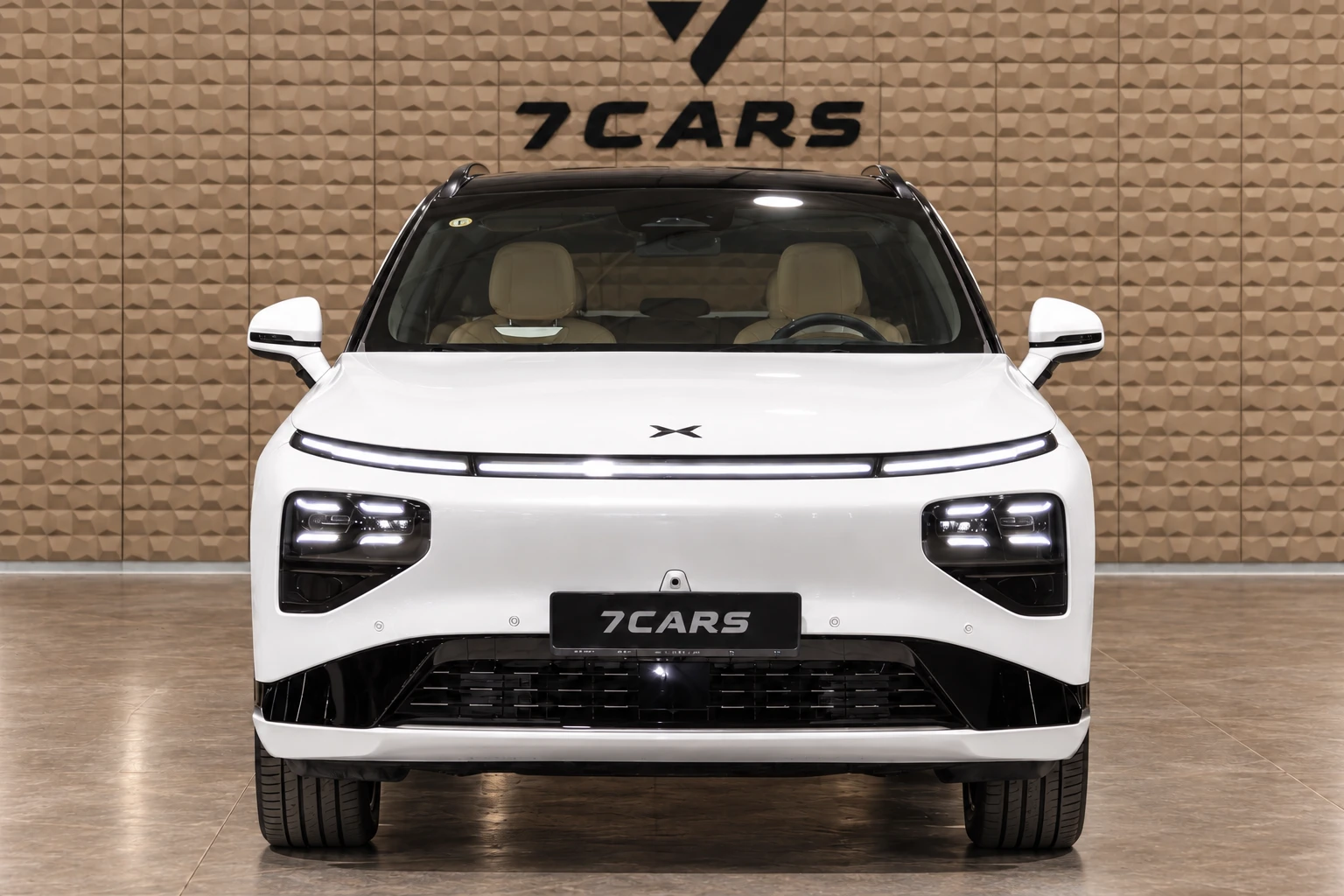 Xpeng G9 Performance AWD| Фабрична Гаранция, снимка 2 - Автомобили и джипове - 56724289