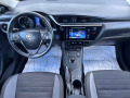 Toyota Auris 1.8i Hybrid / Business  - изображение 8