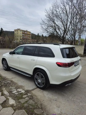     Mercedes-Benz GLS 400