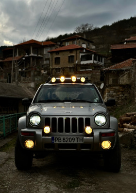 Обява за продажба на Jeep Cherokee 3.7 V6 Бензин/Газ ~19 999 лв. - изображение 1