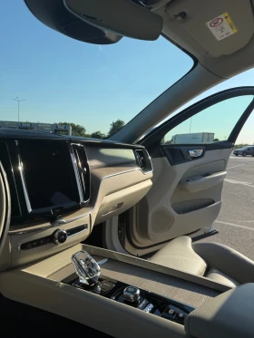 Volvo XC60 B5 INSCRIPTION MILD HYBRID  | Mobile.bg    10