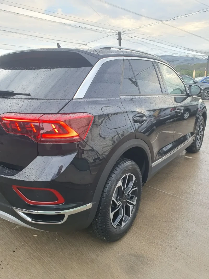 VW T-Roc ErgoActive, снимка 8 - Автомобили и джипове - 46958720