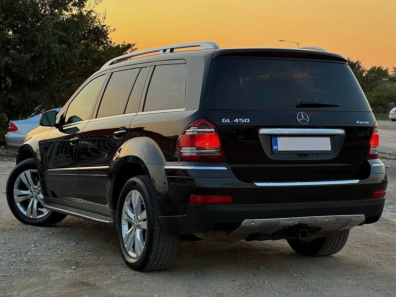 Mercedes-Benz GL 450 * 6+ 1* NAVI* PANO* , снимка 4 - Автомобили и джипове - 47452143