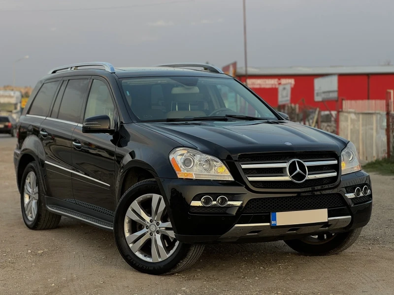 Mercedes-Benz GL 450 * 6+ 1* NAVI* PANO* , снимка 3 - Автомобили и джипове - 47452143