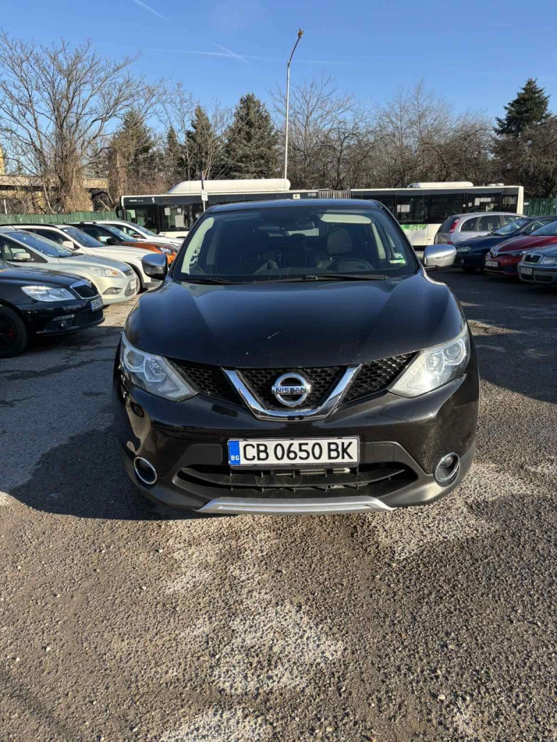 Nissan Qashqai, снимка 1 - Автомобили и джипове - 48578035