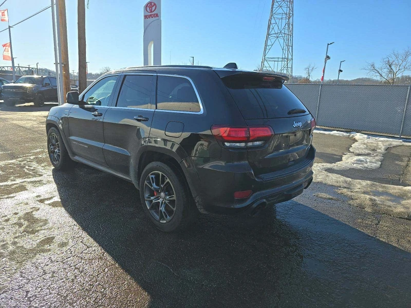 Jeep Grand cherokee 6.2* V8* SRT* ОБДУХВАНЕ* КАМЕРА* МЪРТВ* ТОЧКА* ПОД, снимка 4 - Автомобили и джипове - 48883661