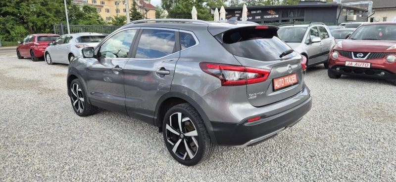 Nissan Qashqai 1.2-115кс.АТОМАТ, снимка 9 - Автомобили и джипове - 50447145