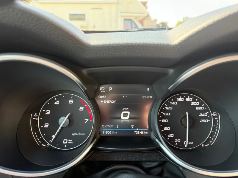 Alfa Romeo Stelvio Q4, снимка 8 - Автомобили и джипове - 51104218