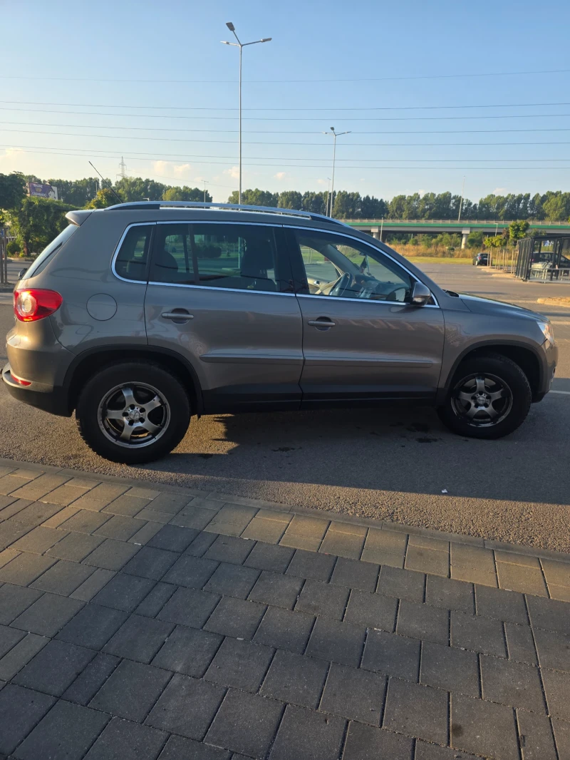VW Tiguan 2.0 170h.p, снимка 7 - Автомобили и джипове - 52665887