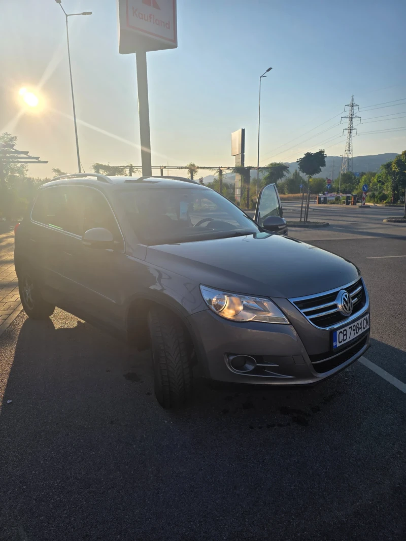 VW Tiguan 2.0 170h.p, снимка 5 - Автомобили и джипове - 52665887