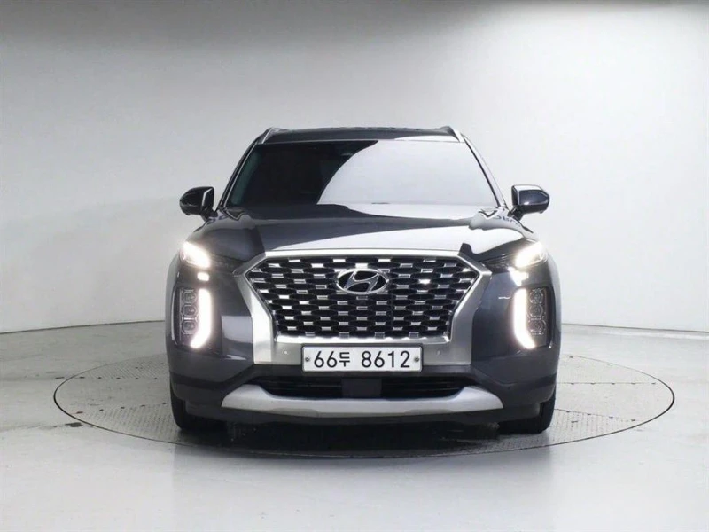 Hyundai Palisade Diesel 2.2 4WD Prestige, снимка 3 - Автомобили и джипове - 52070334