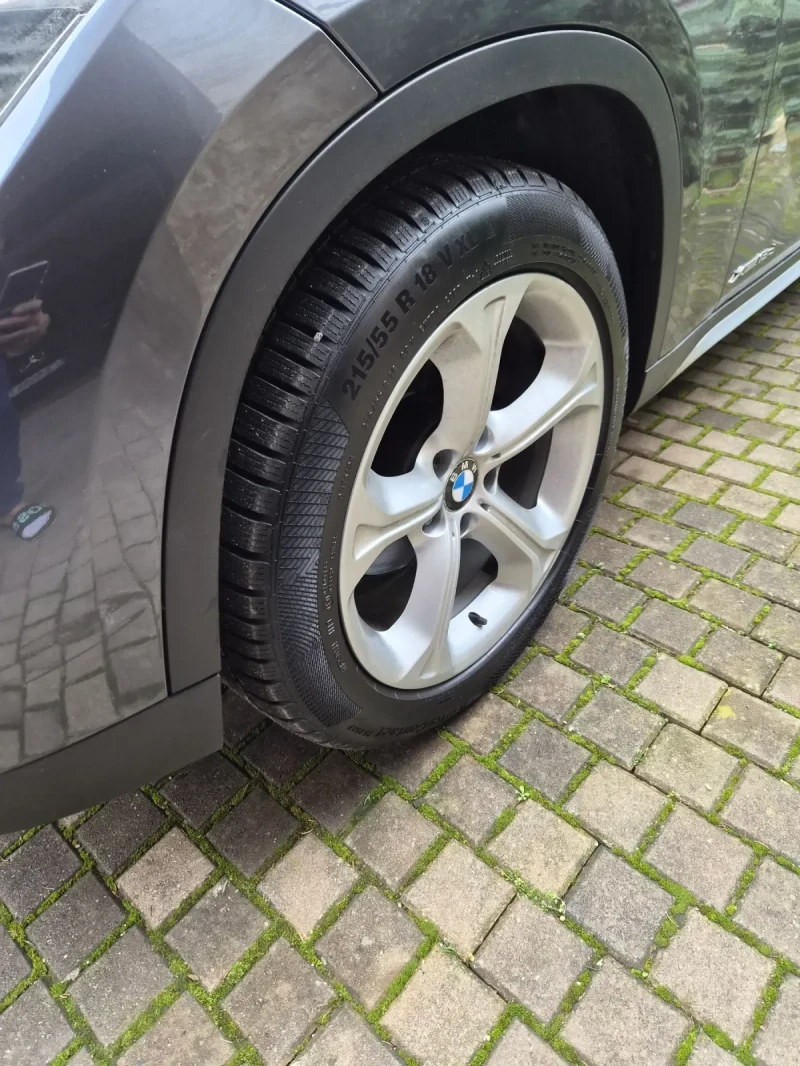 BMW X1 X DRIVE X LINE, снимка 4 - Автомобили и джипове - 52753921