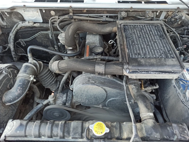 Mitsubishi Pajero 2.5td, снимка 10 - Автомобили и джипове - 53380063