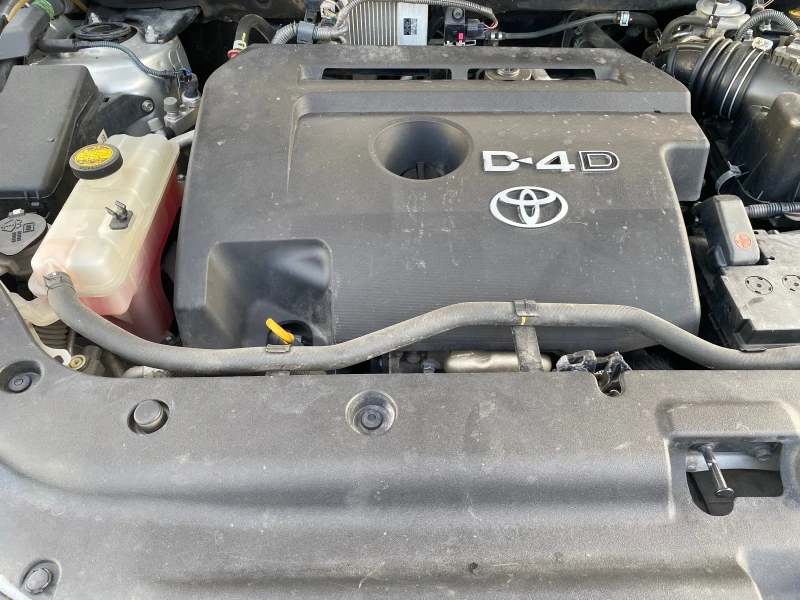 Toyota Rav4 2.2D150P.s Euro5, снимка 15 - Автомобили и джипове - 53479273