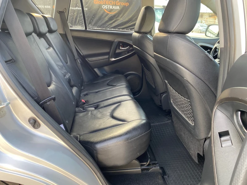 Toyota Rav4 2.2D150P.s Euro5, снимка 10 - Автомобили и джипове - 53479273