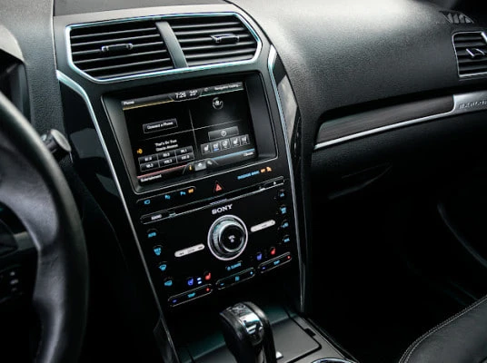 Ford Explorer Limited - изображение 7