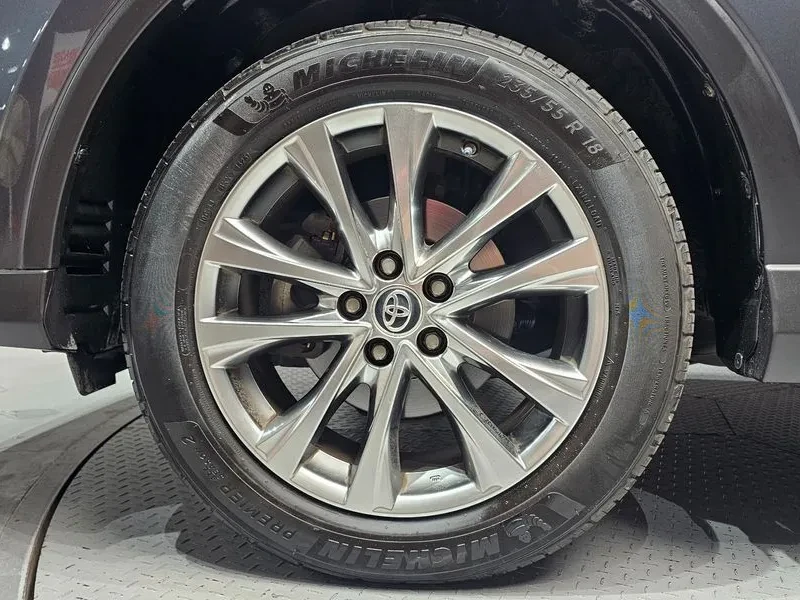 Toyota Rav4 2.5 2Wd, снимка 5 - Автомобили и джипове - 55700919