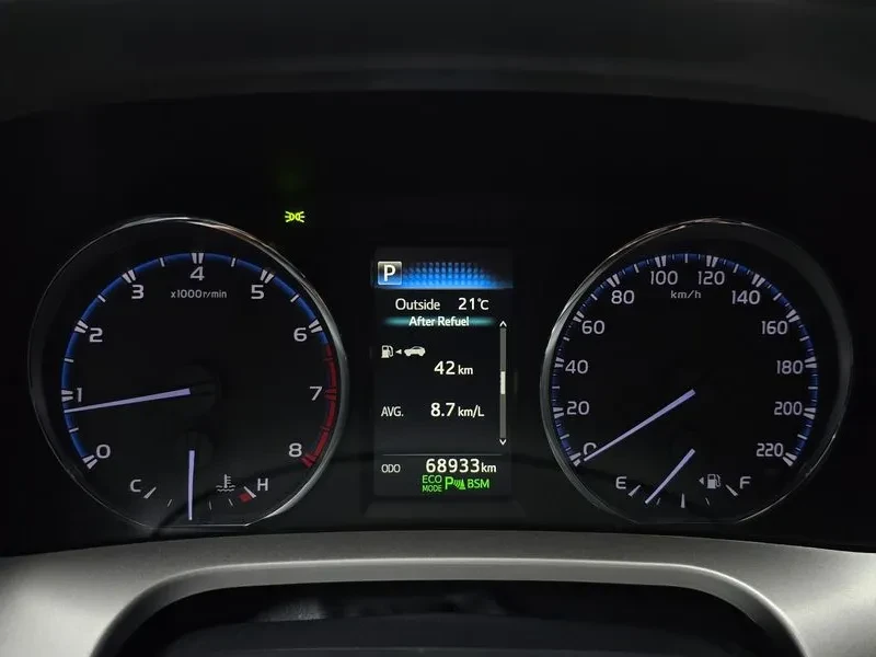 Toyota Rav4 2.5 2Wd, снимка 8 - Автомобили и джипове - 55700919