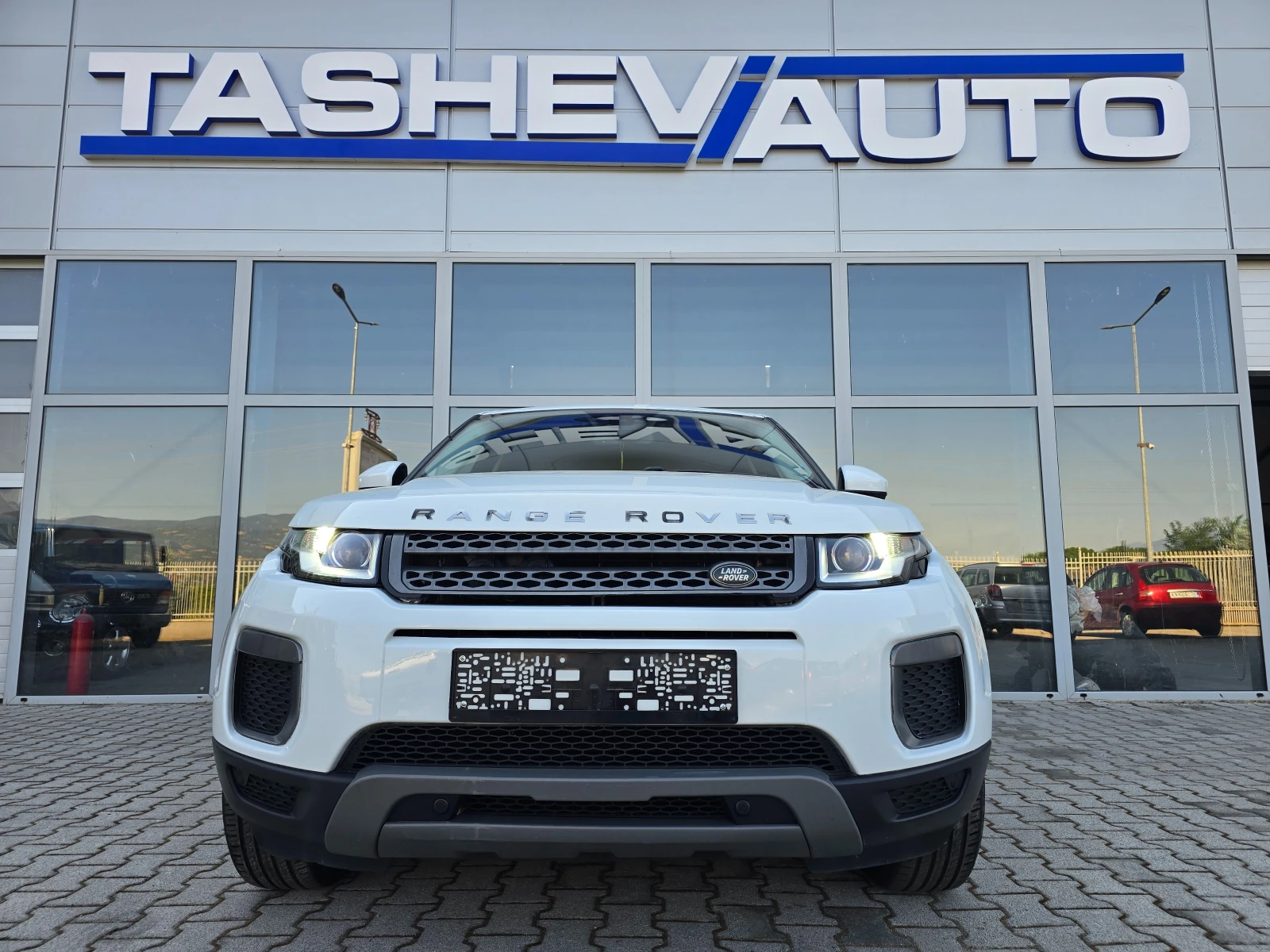 Land Rover Range Rover Evoque  - изображение 3