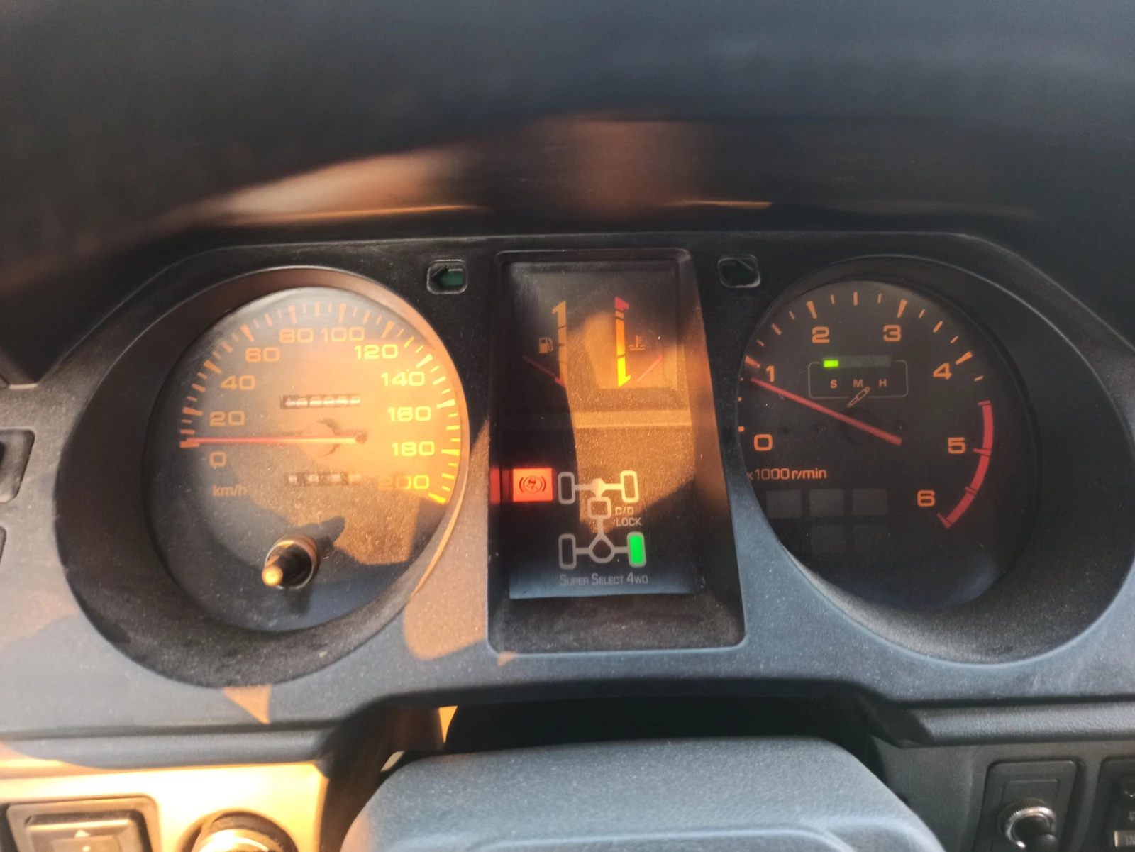 Mitsubishi Pajero 2.5td - изображение 8