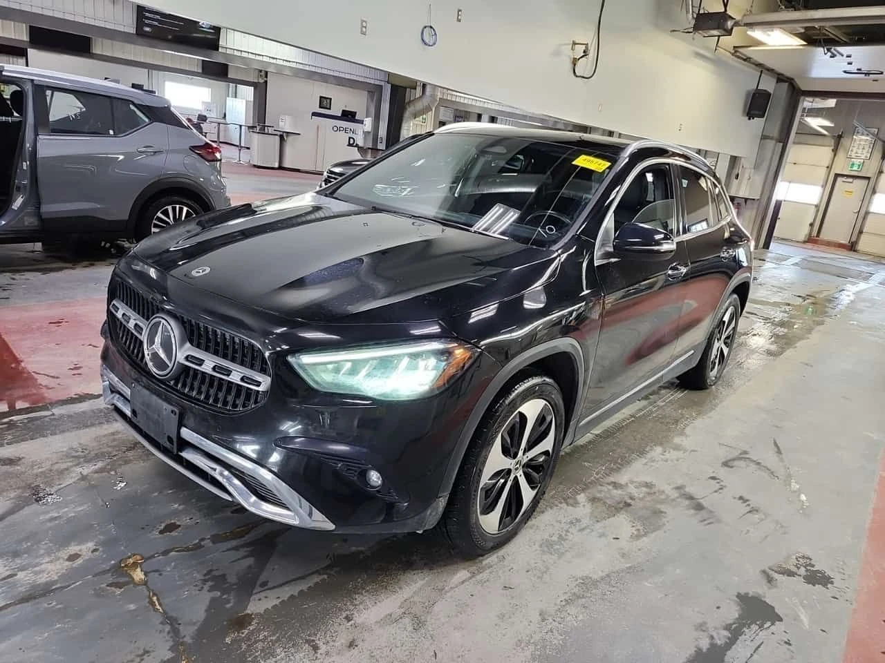 Mercedes-Benz GLA * 250 * ПОДГРЕВ * ОБДУХВАНЕ * 360 КАМЕРА * 