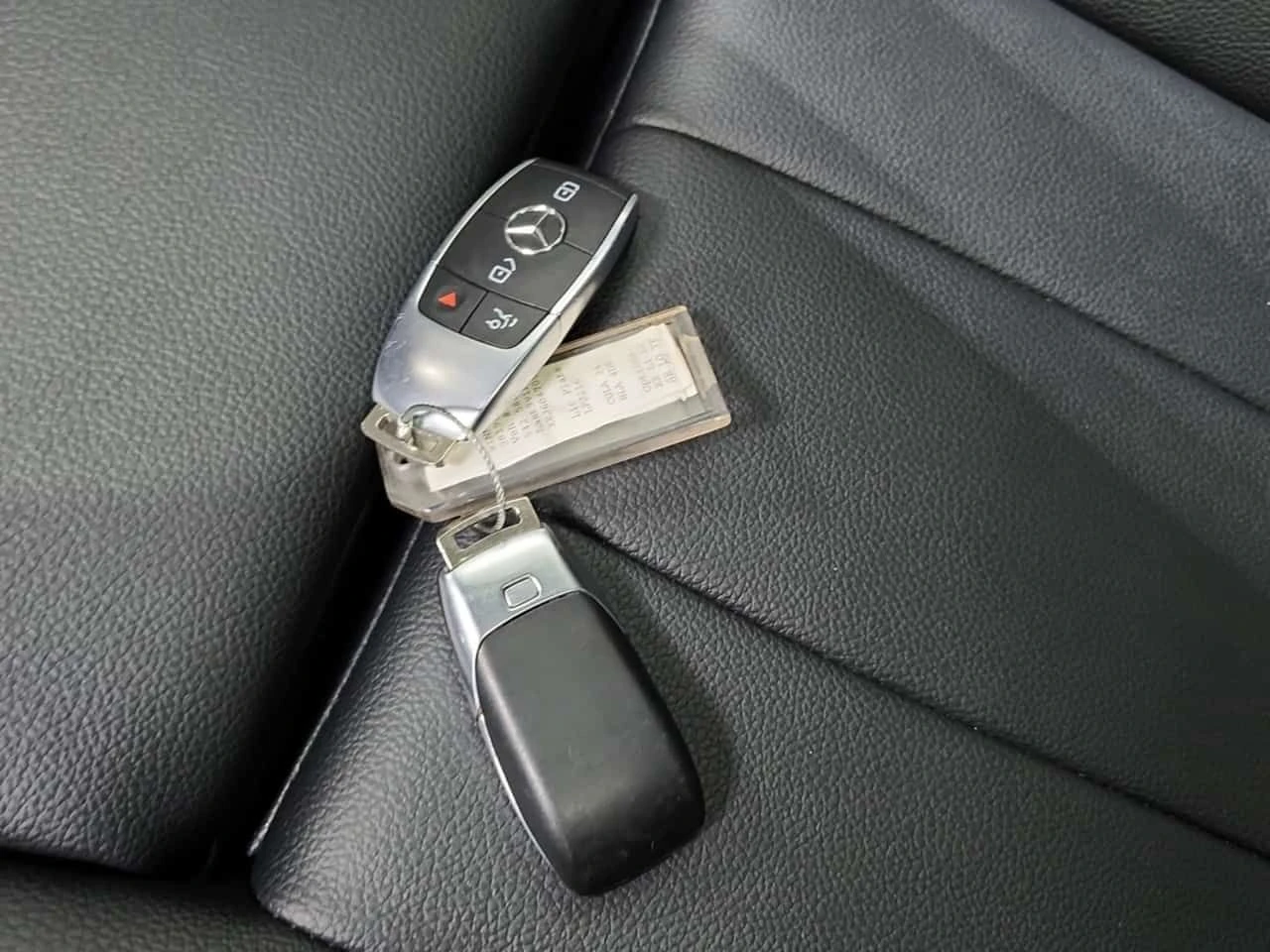 Mercedes-Benz GLA * 250 * ПОДГРЕВ * ОБДУХВАНЕ * 360 КАМЕРА * , снимка 8 - Автомобили и джипове - 53715250